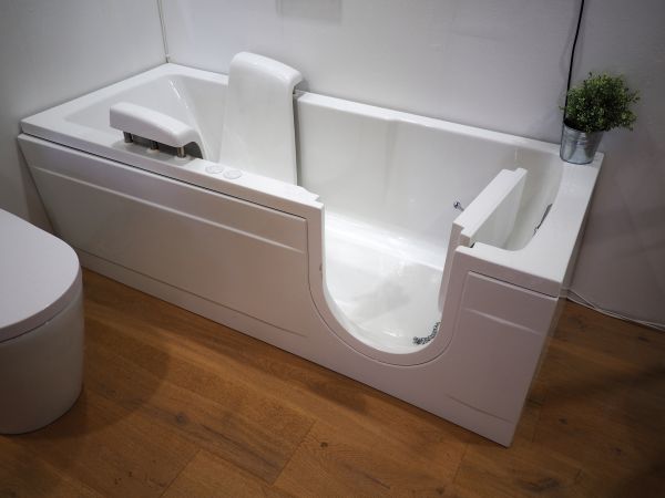 Walk In Tub Installation in Sun City Center